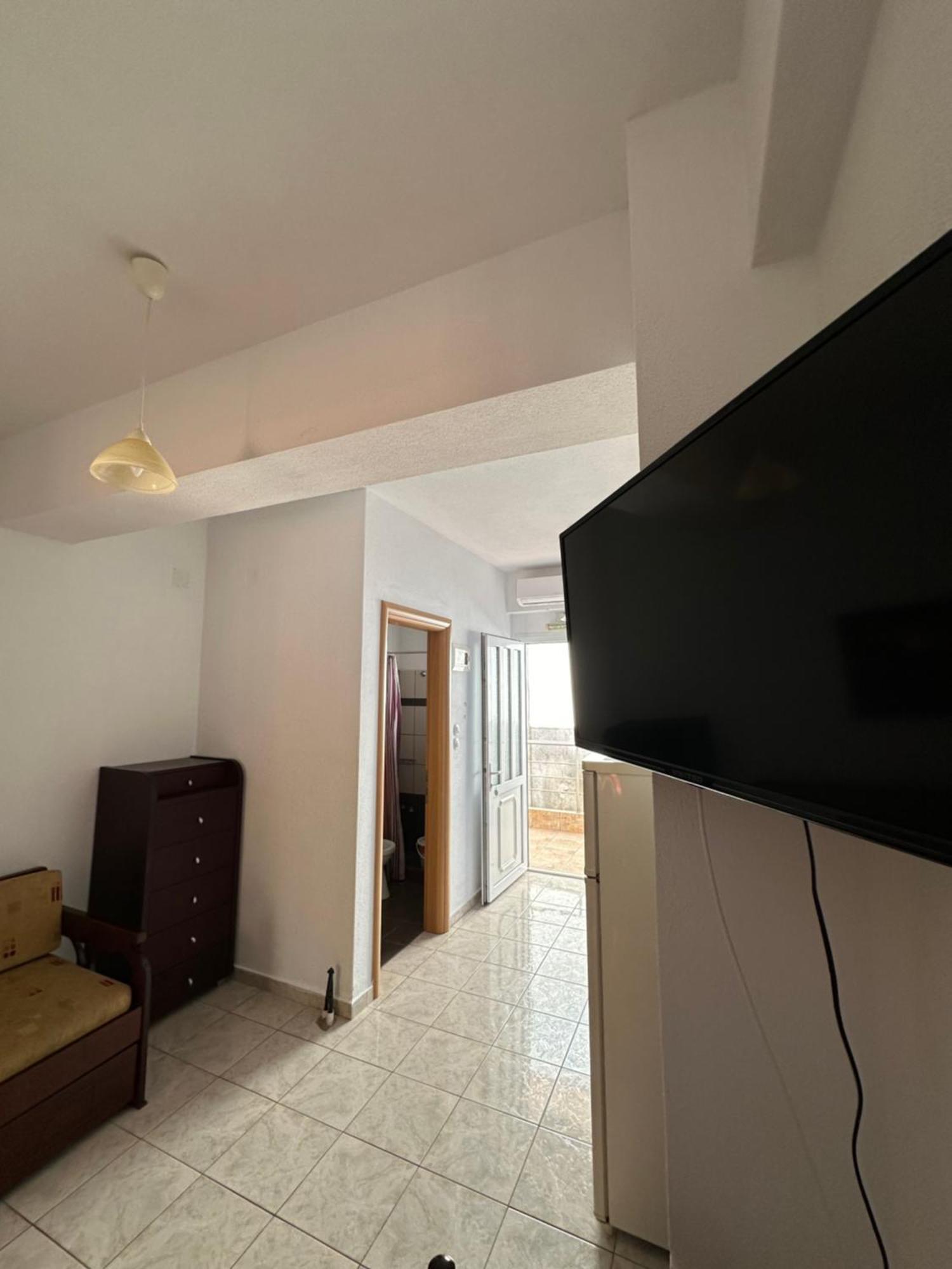 Dimos Apartments Kókkinon Nerón Екстериор снимка
